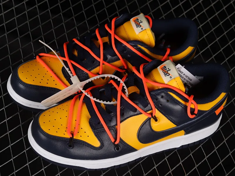 All Categories Nk SB Dunk Series Nk SB Dunk Low Low-top sneakers Pure original version OF x Futura x Dunk OW joint sneakers CT0856-700
